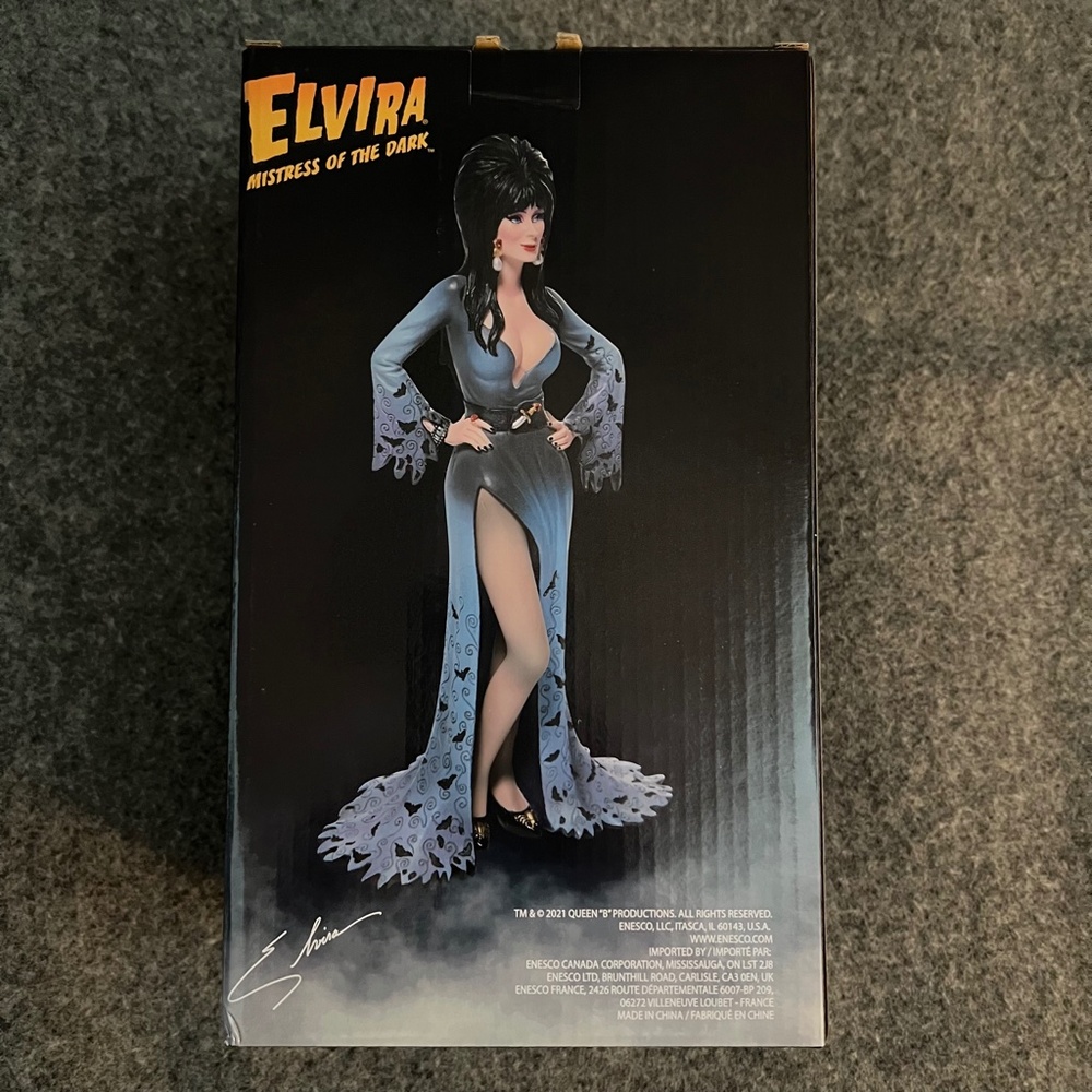 ELVIRA Mistress Of The Dark 2021 Couture De Force Figurine Statue - Picture 3 of 16